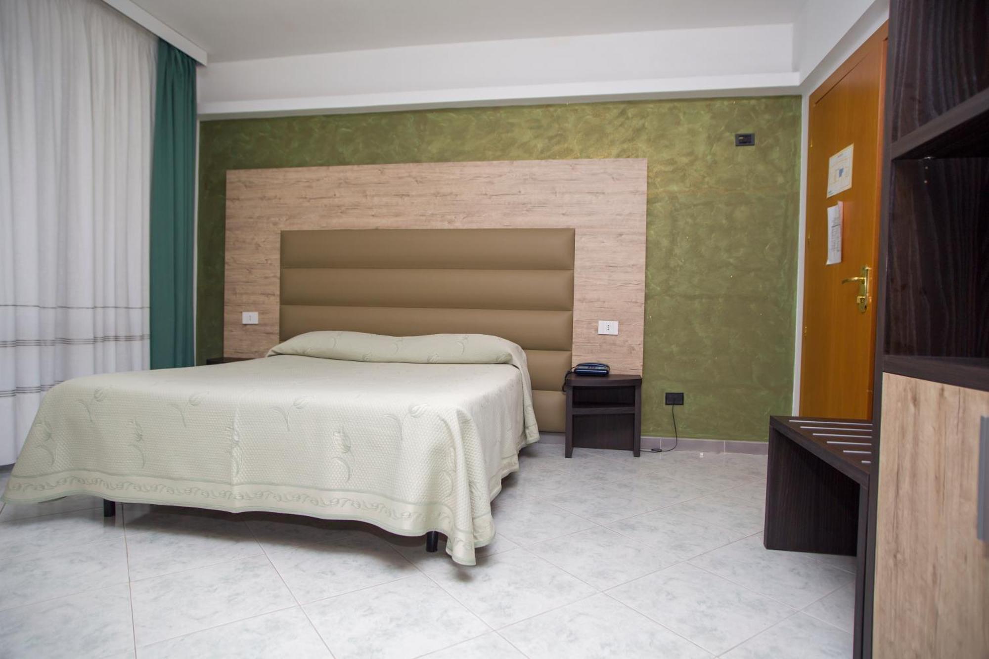 Hotel San Marco Rionero in Vulture Esterno foto