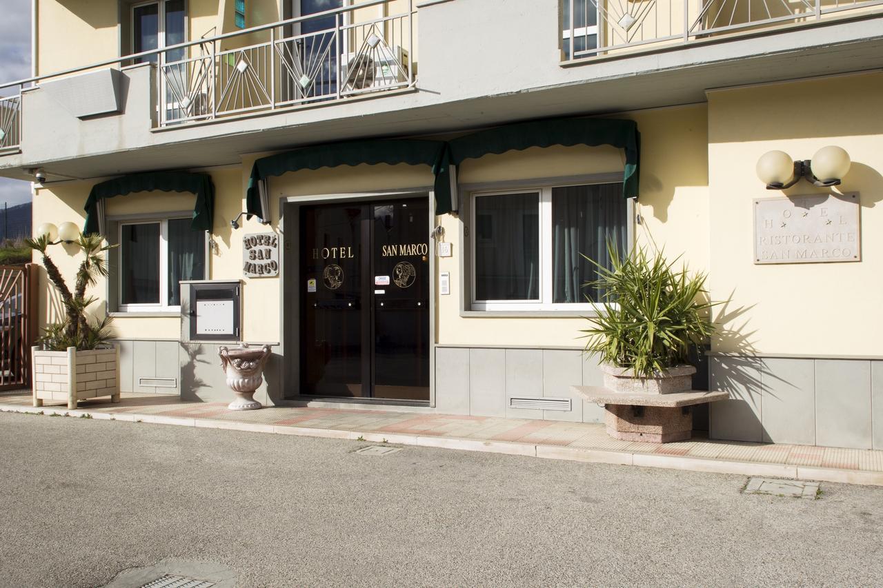 Hotel San Marco Rionero in Vulture Esterno foto
