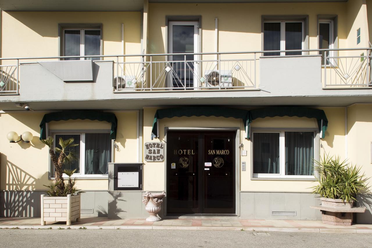 Hotel San Marco Rionero in Vulture Esterno foto